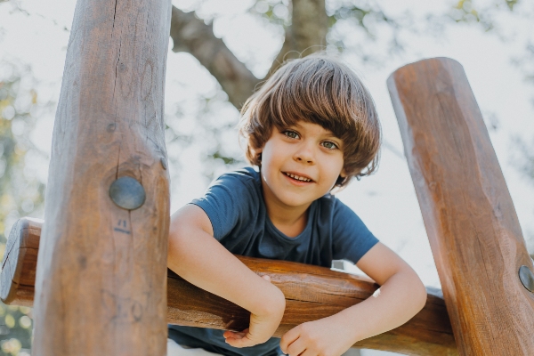 A Pediatric Dentistry Gives Care Tips For A Child&#    ;s Knocked Out Tooth